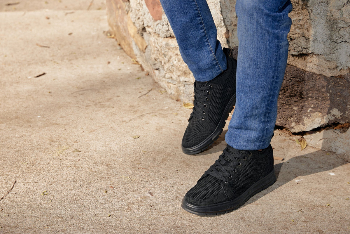 CALTO - X2320 - 2.4 Inches Taller (Black/Black Sole) - Lace Up Casual Sneaker - Lightweight