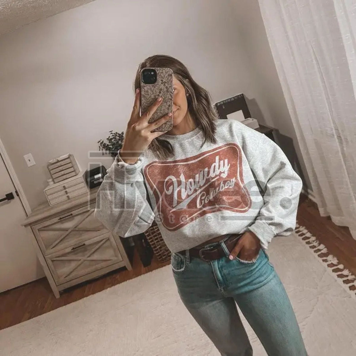 Howdy Cowboy Crewneck Sweatshirt: Howdy Western Sweatshirt, Yee Haw Sweater, Cowgirls Shirt, Country Cowboy T-Shirt, Western Clothes Gift