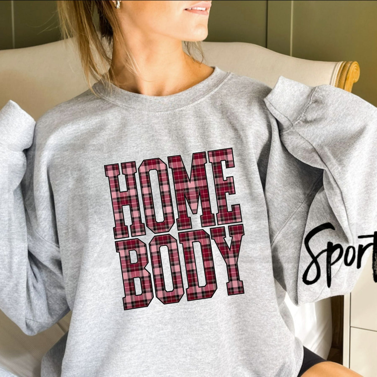 Red Plaid Homebody Graphic Top Sweatshirt – Coziest Autumn Winter Crewneck, Rustic Plaid Lettering Pullover