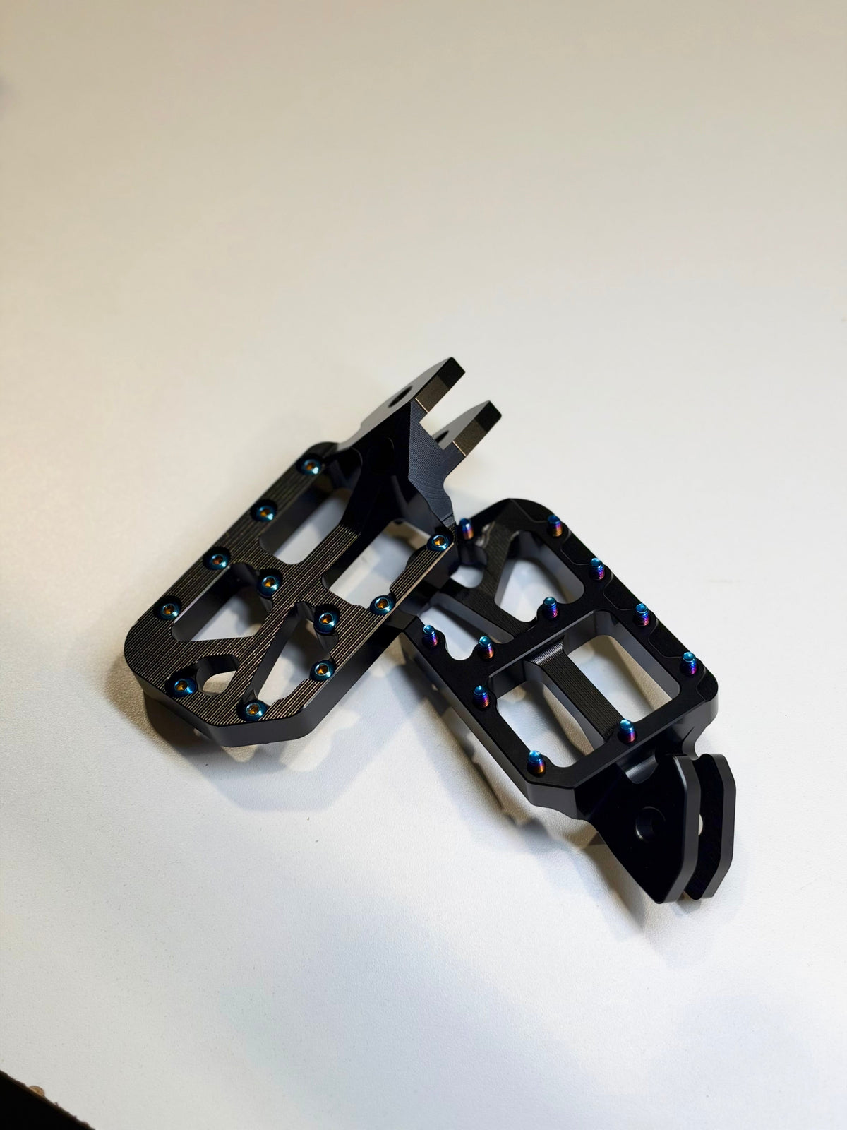 E Moto Footpegs