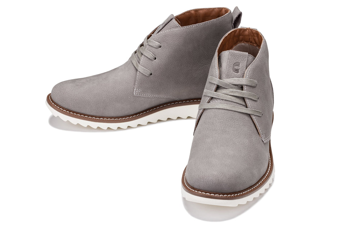 CALTO - J2192 - 2.6 Inches Taller (Grey/White Sole) - Nubuck Chukka Boots